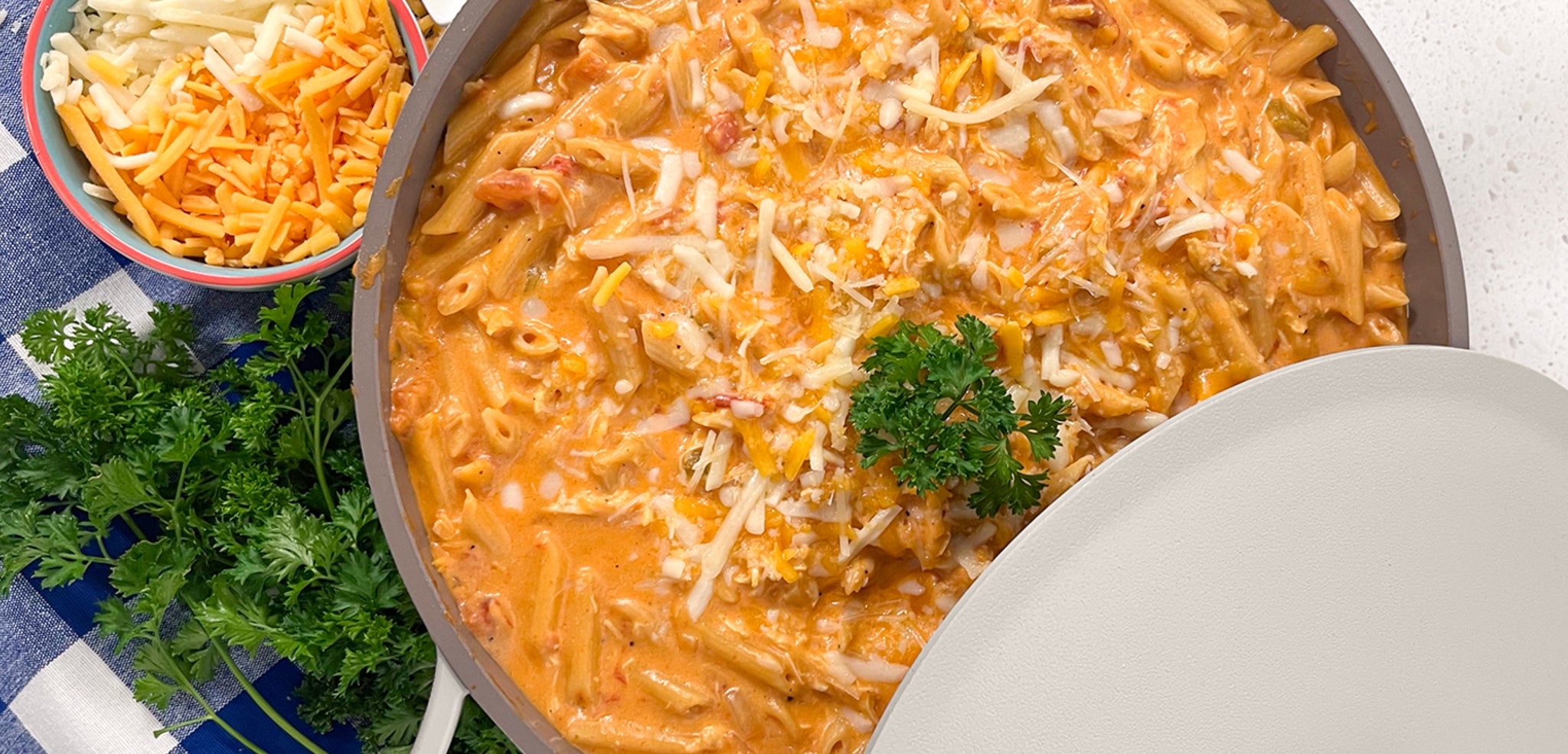 Buffalo Chicken Pasta inside of The Pan by Perco in Warm Gray